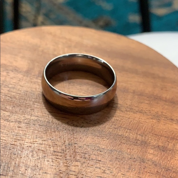 Size 14 ring - Picture 2 of 3